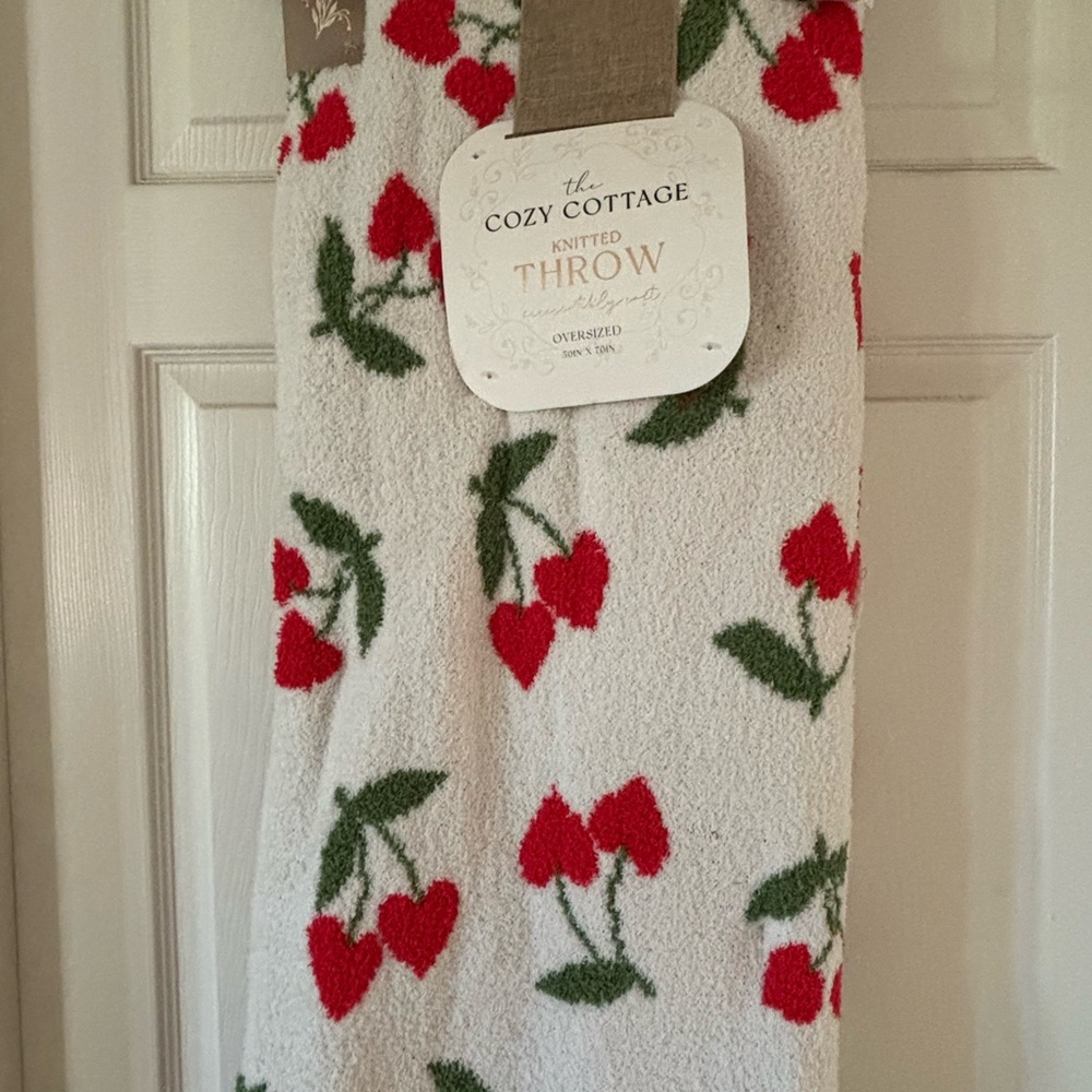 Cozy Cottage Knitted Throw with Cherry Design